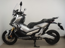 Padací rámy Honda X-ADV 750 - černá