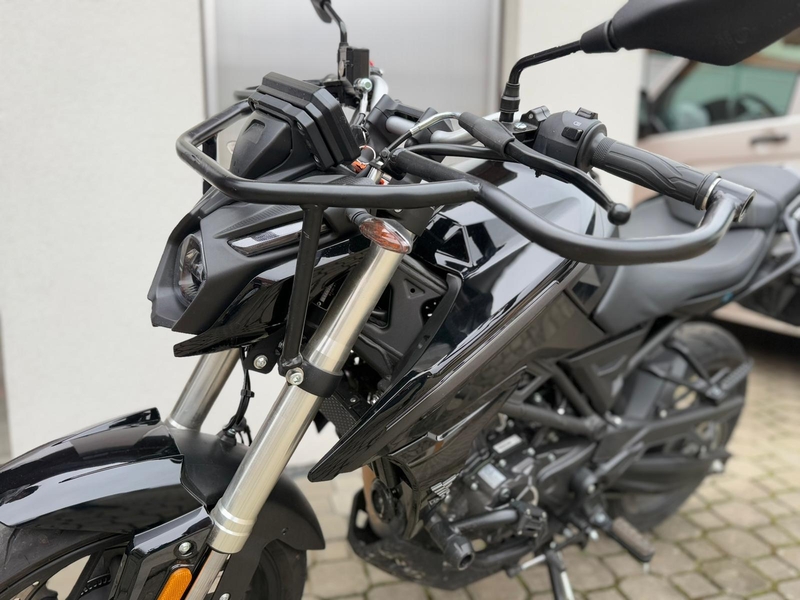 Padací rámy Voge 125 R